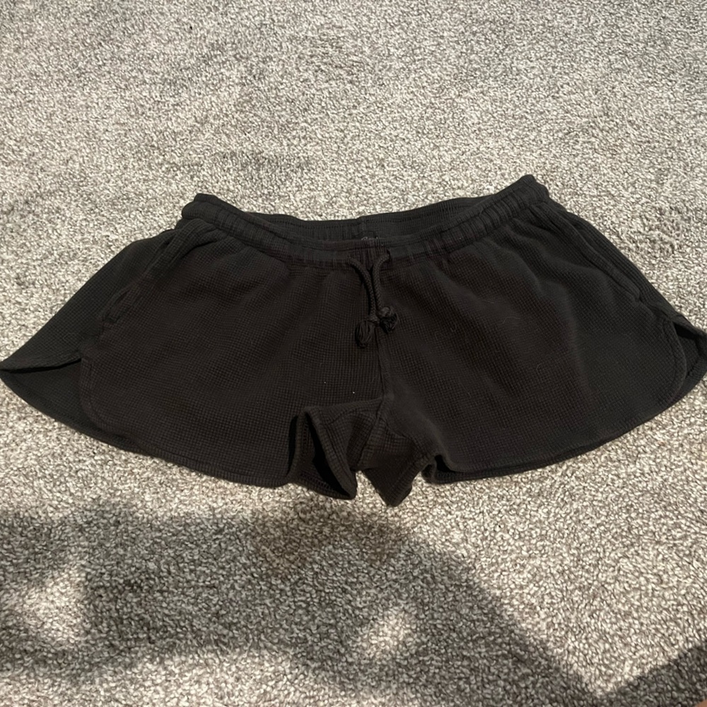 brandy melville summer sweatshorts (john galt)